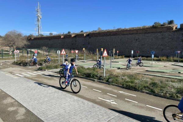 1346b846-c767-4dab-9d70-9403e619335f-0